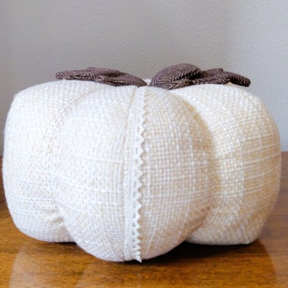 Fall Autumn Boucle Tweed Fabric Pumpkin - Picture 2 of 7